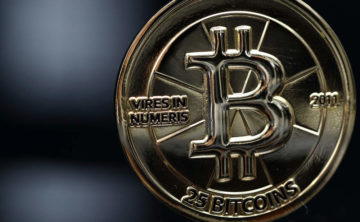 Mercado de criptomonedas sigue cayendo mientras que el precio de bitcoin busca soporte a los 6.700 dólares