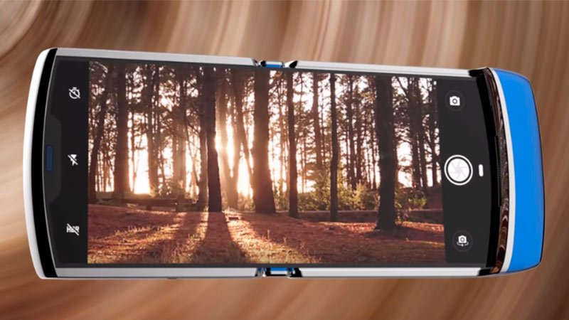 motorola razr foldable concept thumb800