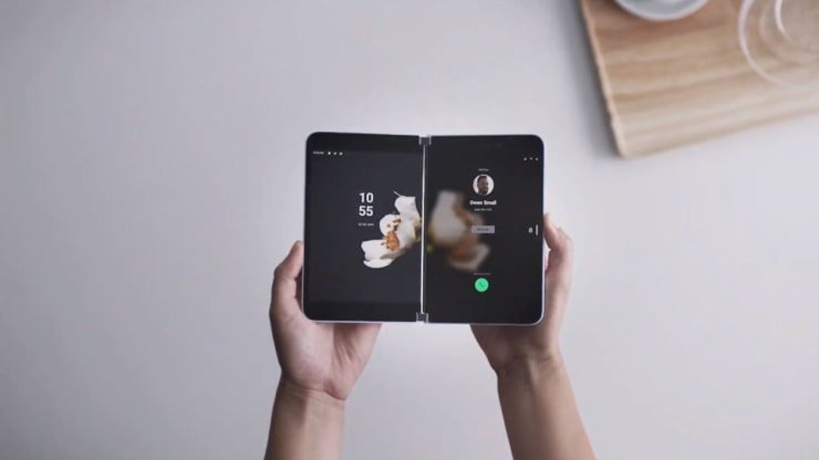 106160570 1570029790113surfacephone