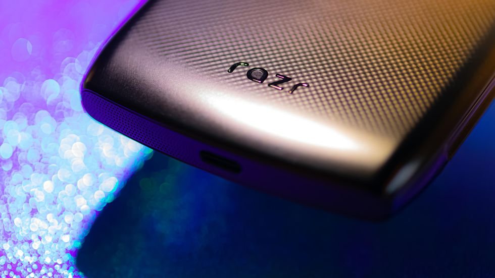 Motorola Razr 2019: características, especificaciones y precio 35 timberwolf 2019 3176