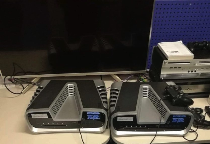 Una filtración revela el nuevo mando de Sony para la PS5 34 sony ps5 dev kit leaked
