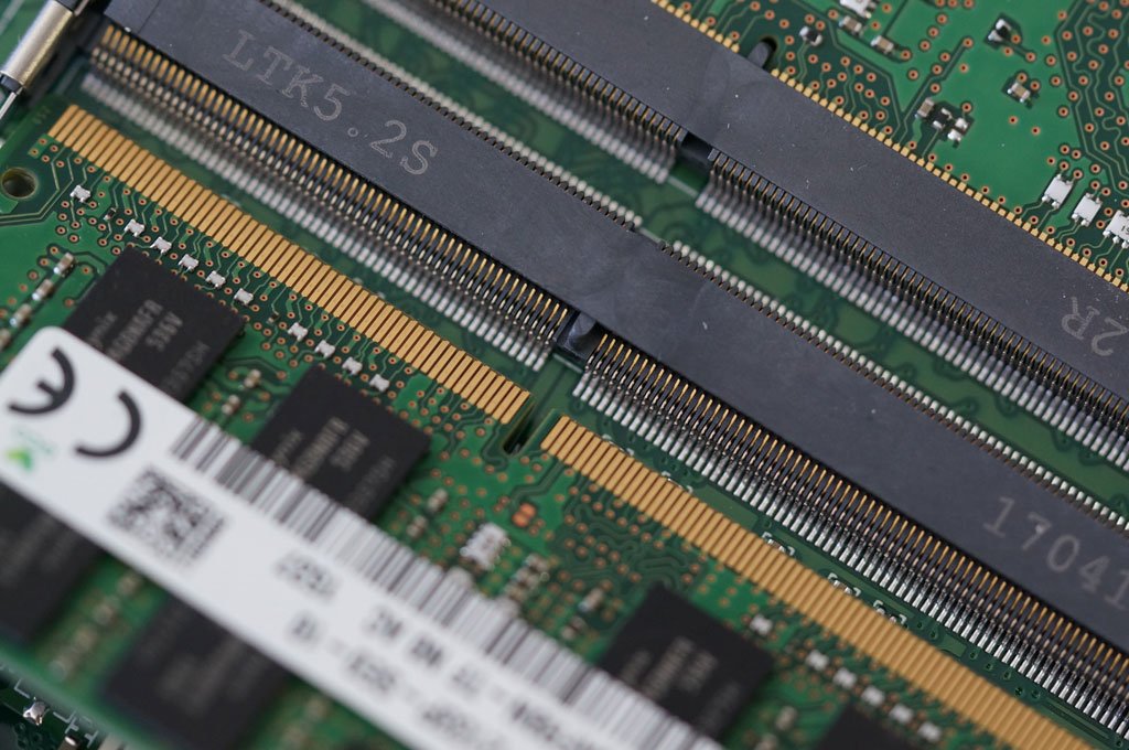 Cómo ampliar la memoria RAM de tu portátil 38 acer aspire e15 ddr4 so dimm notch 1