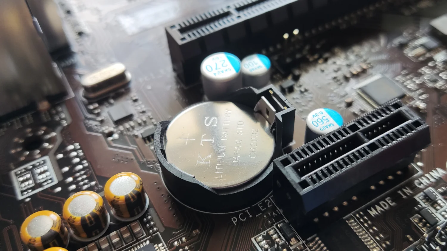 CMOS Battery.width 1500.format webp