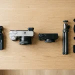 Cámaras recomendadas para YouTubers organizadas sobre un escritori