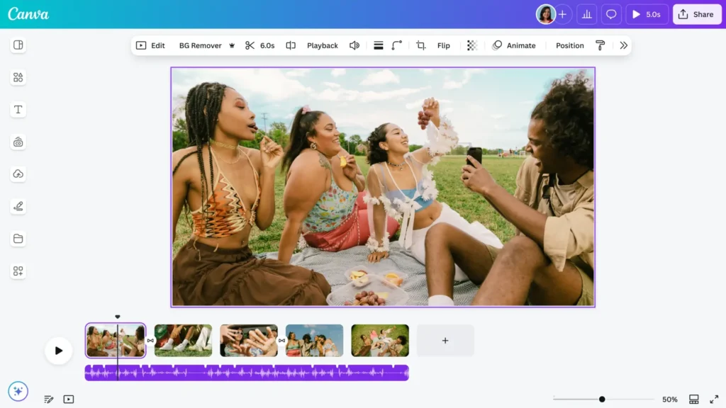 Qué es Canva, para qué sirve y cómo empezar a usarlo 34 Interfaz de la aplicación de escritorio de Canva mostrando el editor de vídeo gratuito con línea de tiempo y herramientas de montaje
